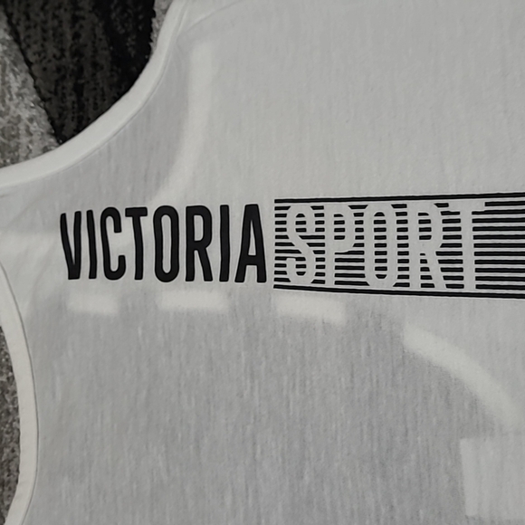 Victoria Secret VSX Sport  Exclusive Logo Cut-out Tank-top - Picture 4 of 13